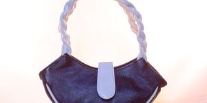 Ladies Black And White PU Leather Hand Bag