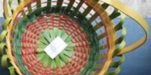 Hand madeBamboo Flower Basket with Handel