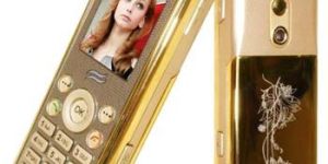 World Smallest Mobile Phone