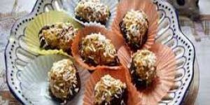 Decorative Dry Coconut