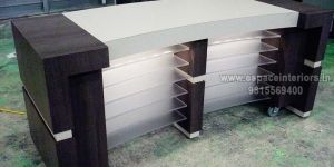 Showroom Counter Table