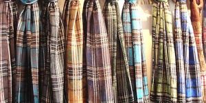Check Shawls