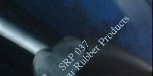 SOLID 'T' SHAPE RUBBER 1