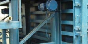 LIEVERS External Vibrator and Vibrating Tables