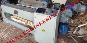 Spindleless Lathe Peeling Machine
