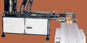 Biscuit Cream Sandwiching Machine