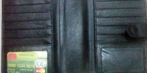 Leather Passport Folder (06)