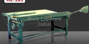 Corrugated Board Cutter