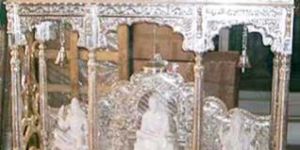 Silver Temple (uce 36)