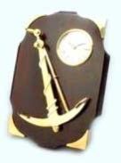 19 - wooden base Anchor Watch