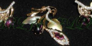 Gold & Diamond Jewellery - D016