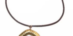 Stylish Leather Pendant Necklace