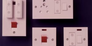 Power Switches Are Available in 20A