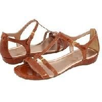 Ladies Leather Footwear