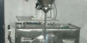 Vertical Form Fill Seal Machine