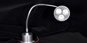 3x1 Goose Neck Bed Light