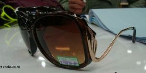 Trendy Sunglass