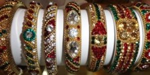 Lac Bangles