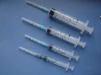 Plastic Disposable Syringes
