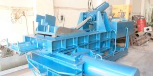 Triple Action Hydraulic Scrap Baling Press