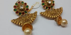 Designer Earing