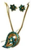 Designer Pendant Set