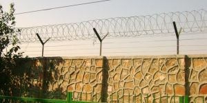 Razor Barbed Wire Fencing