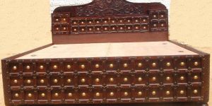 Wooden Saj Box King Bed