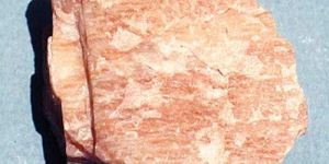 Potash Feldspar Lumps