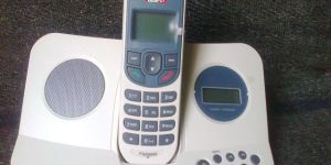 Beetel 8900 Walky Landline Phone