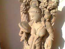 Sandstone Statue 004