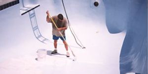 Swimming Pool Maintenance Services