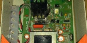 Variable Voltage Vibrators Controller