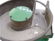 Flow through Vibrator