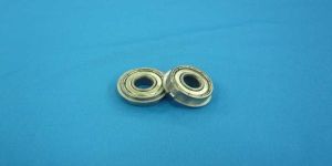 LOWER ROLLER BEARING