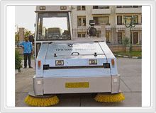 Ride on Road Sweeping Machine