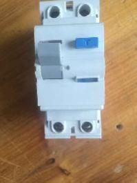 Electric Earth Leakage Circuit Breaker