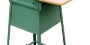 Eyelet Fixing Machine