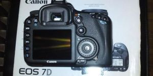 Canon EOS 7D Camera