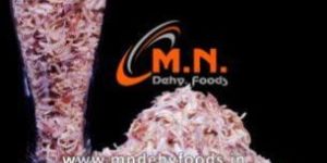 Dehydrated Pink Onion Kibbled