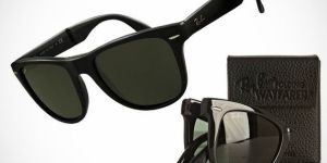 Designer Wayfarer Style Folded Sunglasses For Luxoury People