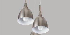 SILVER PENDENT LIGHT