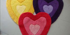 Yellow Heart Bath Mat