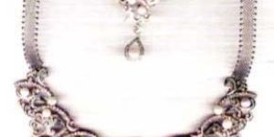 Diamond Necklaces Sets