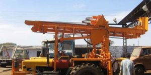 Pole Hole Drilling Rig