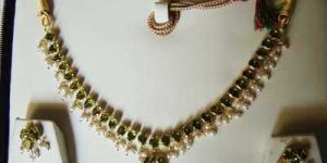 Pearl Necklaces-dsc 01821