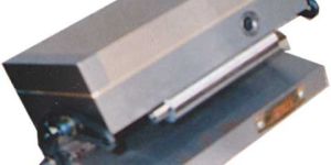 Magnetic Sine Table