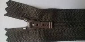 L-shaped zipper