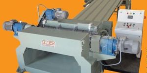 Spindleless Log Peeling Line with Cutting System