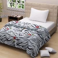 Desire AC Quilt